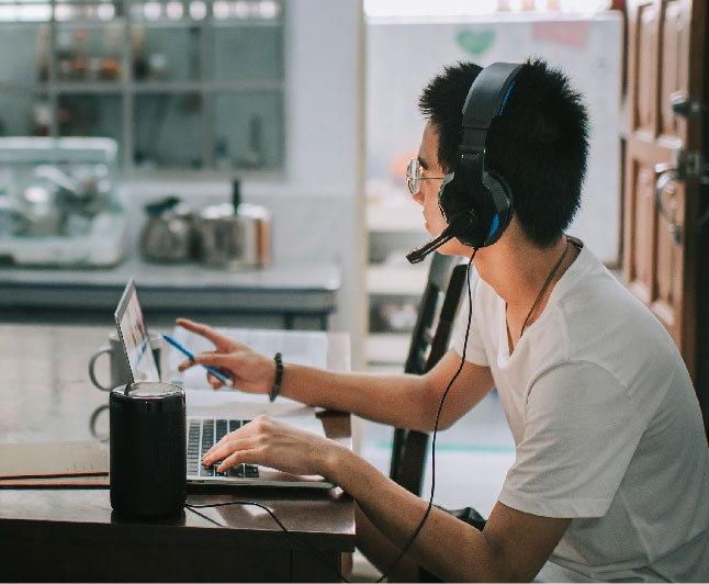 latest-fraud-types-phone-scammer-customer-service latest-fraud-types-phone-scammer-customer-service