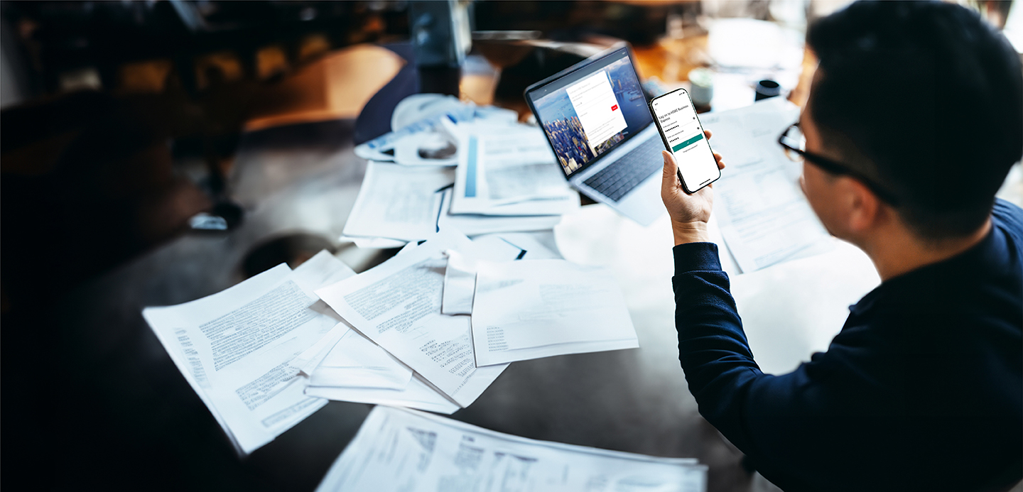 Ways to use online and mobile banking more safely banner Ways to use online and mobile banking more safely banner